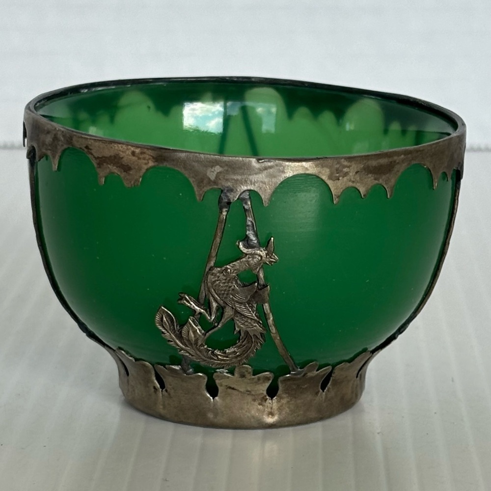 Chinese Green jade colored glass Bowls Metal Mount with Dragon & Phoenix vintage - Picture 3 of 9